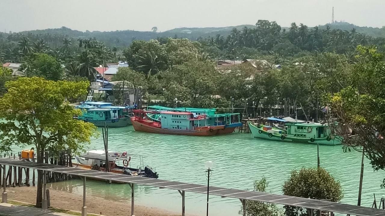 Ulfah Mersing Eksteriør bilde
